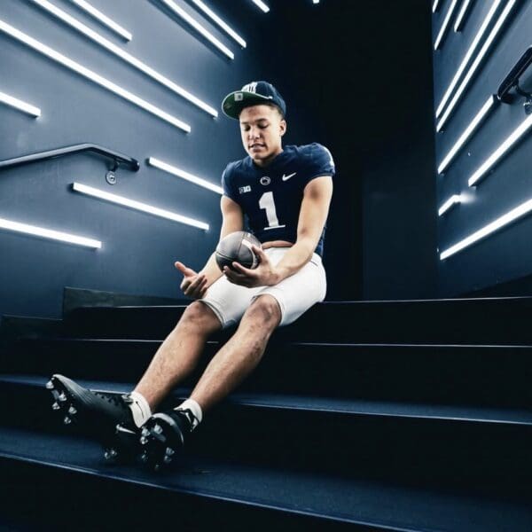 Penn State Football two-way commit Josiah Zayas. Image courtesy of Josiah Zayas' Instagram account.