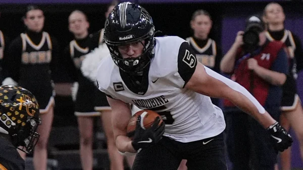 Penn State wide receiver commit Landon Blum runs with the football. Image courtesy of Landon Blum's Instagram account.